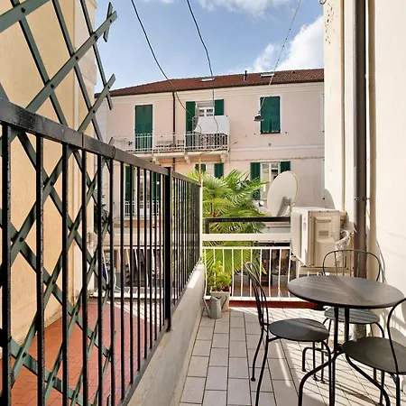 Apartment Casa Margherita Diano Marina